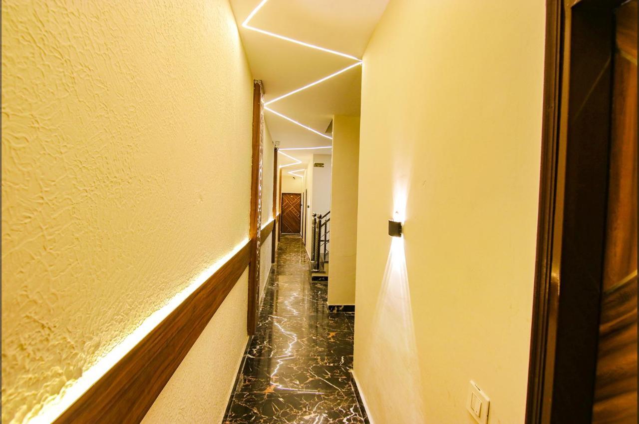 Fabhotel Palm Plaza Zirakpur 외부 사진