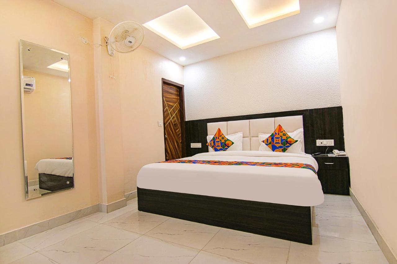 Fabhotel Palm Plaza Zirakpur 외부 사진