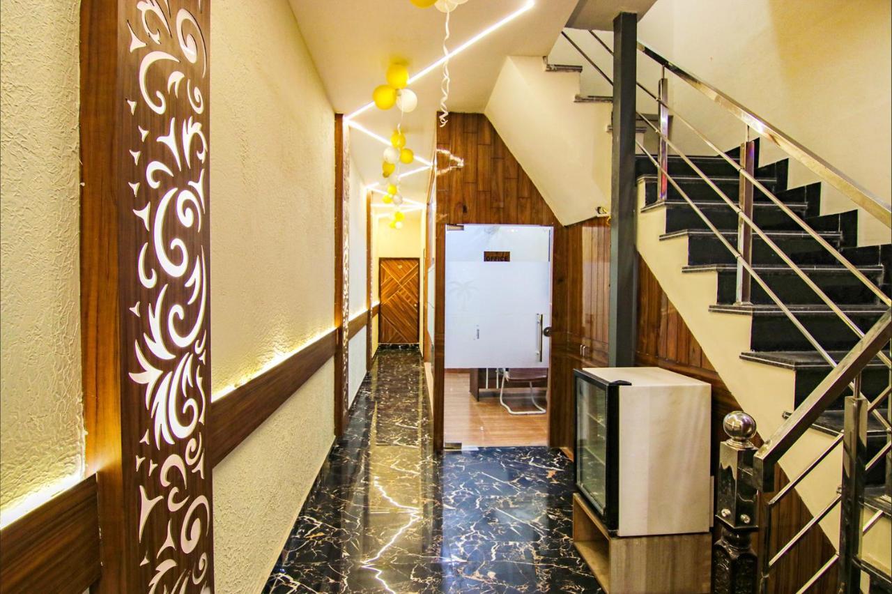 Fabhotel Palm Plaza Zirakpur 외부 사진